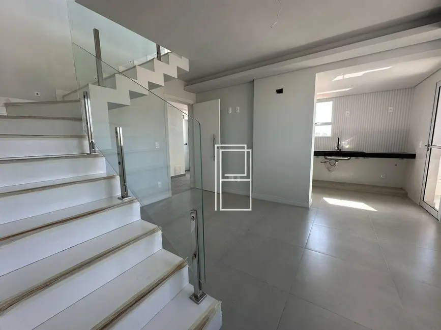 Cobertura com 3 quartos à venda, 360m2 em Santa Inês, Belo Horizonte - MG - imagem 6 Foto 6 de Cobertura com 3 quartos à venda, 360m2 em Santa Inês, Belo Horizonte - MG