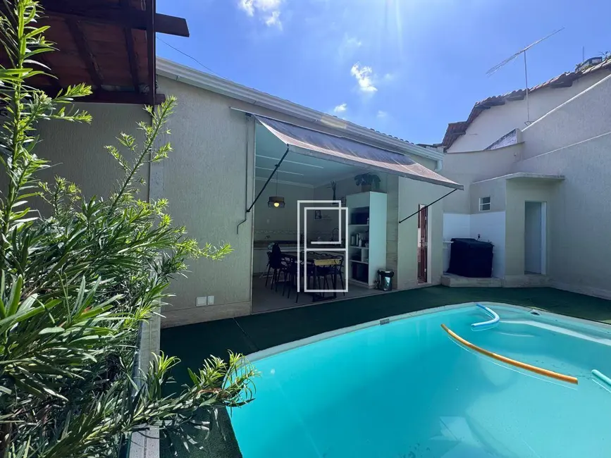 Foto 4 de Casa com 3 quartos à venda, 360m2 em Santa Inês, Belo Horizonte - MG