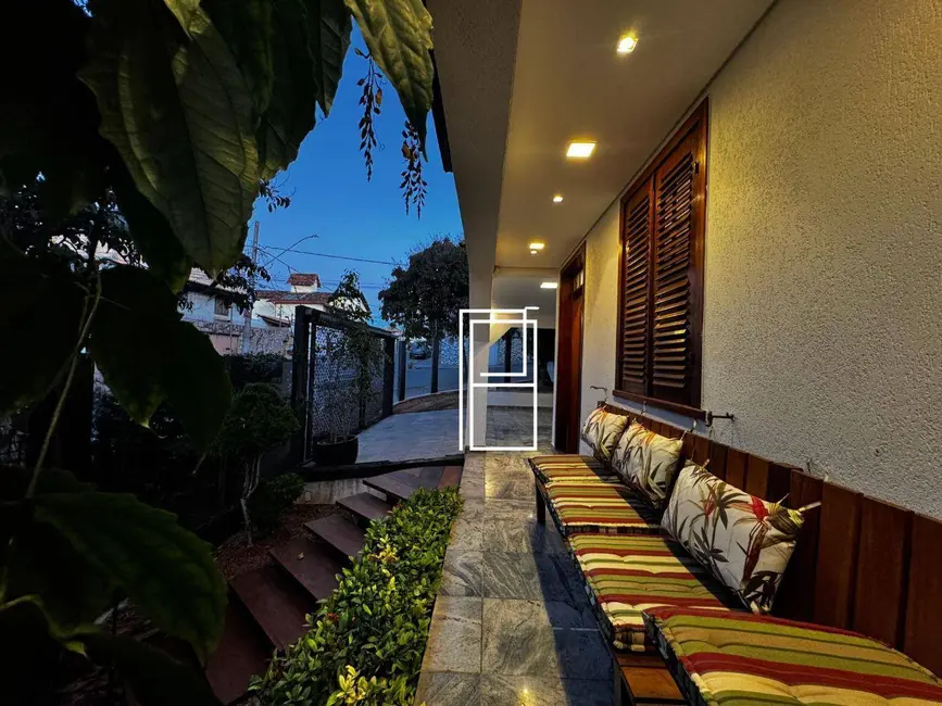 Casa com 4 quartos à venda, 360m2 em Ana Lúcia, Sabara - MG - imagem 7 Foto 7 de Casa com 4 quartos à venda, 360m2 em Ana Lúcia, Sabara - MG