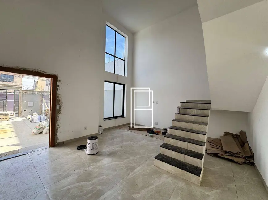 Casa com 4 quartos à venda, 150m2 em Fernão Dias, Belo Horizonte - MG - imagem 9 Foto 9 de Casa com 4 quartos à venda, 150m2 em Fernão Dias, Belo Horizonte - MG