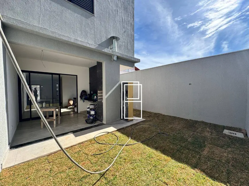 Casa com 4 quartos à venda, 150m2 em Fernão Dias, Belo Horizonte - MG - imagem 7 Foto 7 de Casa com 4 quartos à venda, 150m2 em Fernão Dias, Belo Horizonte - MG