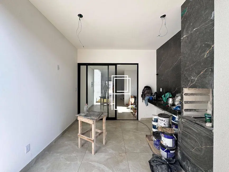 Casa com 4 quartos à venda, 150m2 em Fernão Dias, Belo Horizonte - MG - imagem 3 Foto 3 de Casa com 4 quartos à venda, 150m2 em Fernão Dias, Belo Horizonte - MG