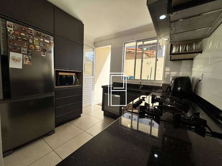 Foto 9 de Apartamento com 3 quartos à venda, 103m2 em Ana Lúcia, Sabara - MG