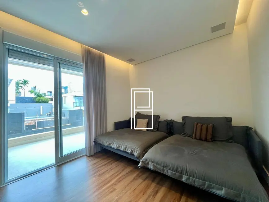 Foto 8 de Casa de Condomínio com 5 quartos à venda, 700m2 em Contagem - MG