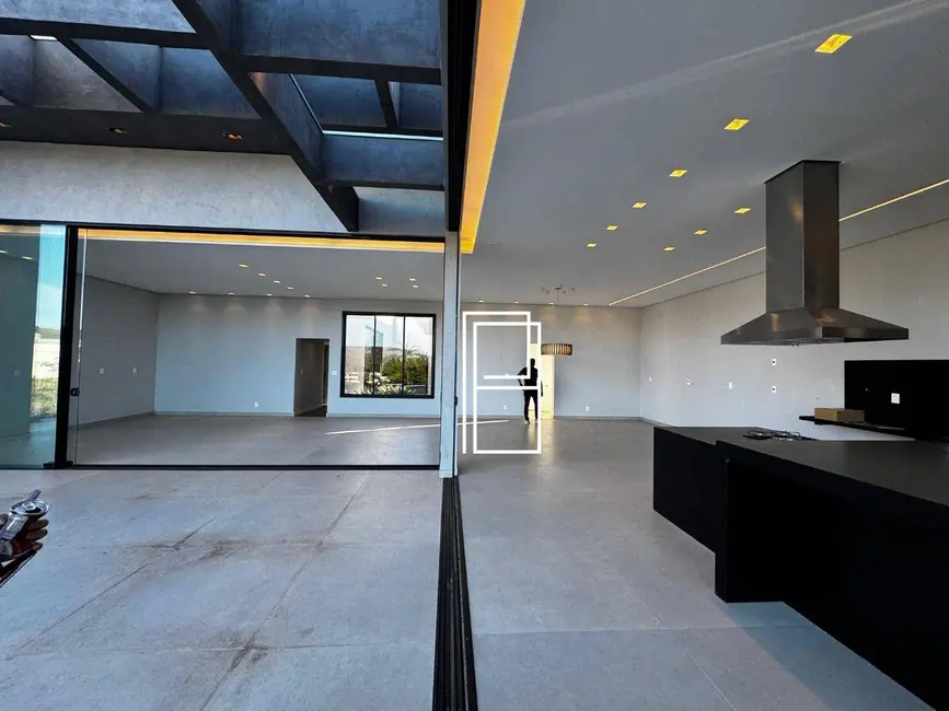 Foto 6 de Casa de Condomínio com 4 quartos à venda, 1000m2 em Lagoa Santa - MG