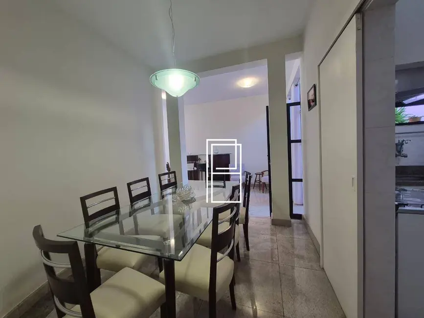Foto 5 de Casa com 5 quartos à venda, 360m2 em Santa Inês, Belo Horizonte - MG