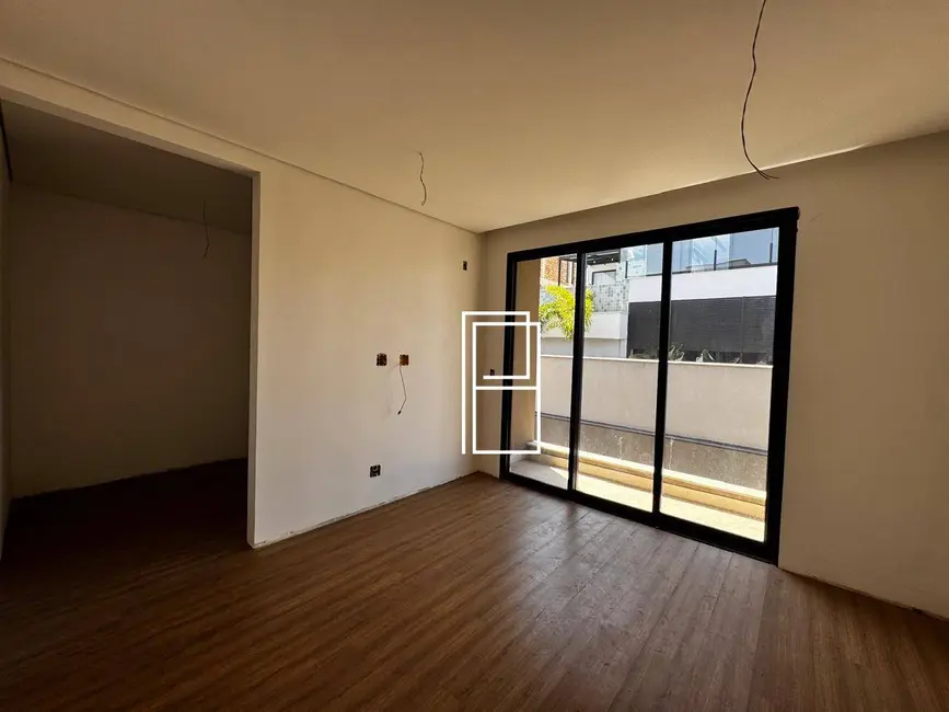 Foto 8 de Casa de Condomínio com 4 quartos à venda, 1000m2 em Vespasiano - MG