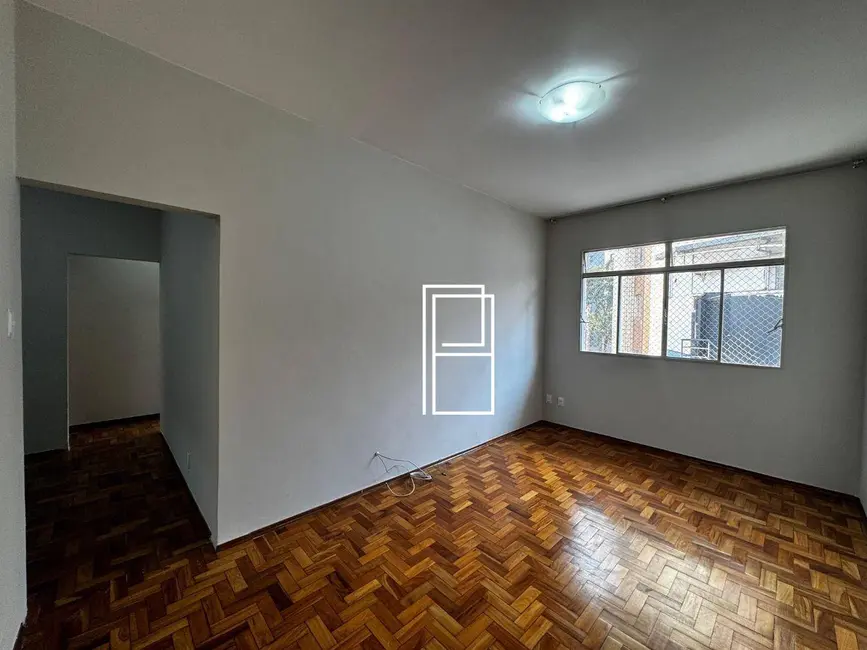 Apartamento com 3 quartos à venda, 101m2 em Santo Antônio, Belo Horizonte - MG - imagem 5 Foto 5 de Apartamento com 3 quartos à venda, 101m2 em Santo Antônio, Belo Horizonte - MG