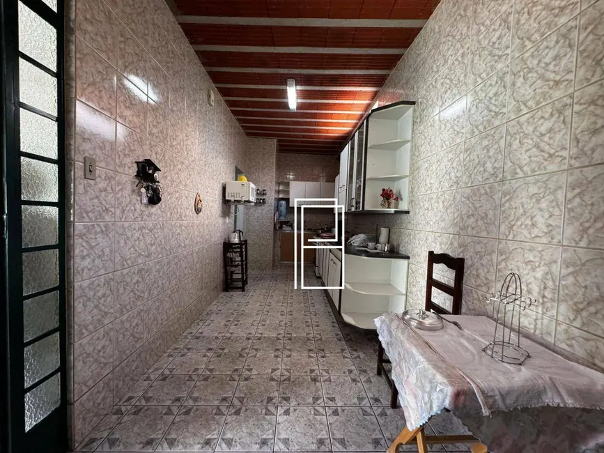 Casa com 3 quartos à venda, 346m2 em Santa Inês, Belo Horizonte - MG - imagem 8 Foto 8 de Casa com 3 quartos à venda, 346m2 em Santa Inês, Belo Horizonte - MG