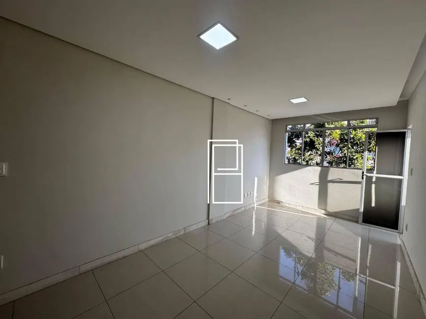 Foto 1 de Apartamento com 3 quartos à venda, 84m2 em Sagrada Família, Belo Horizonte - MG