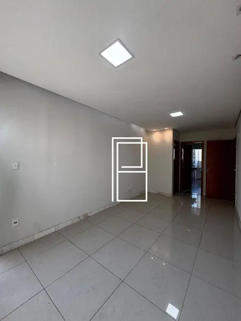 Foto 2 de Apartamento com 3 quartos à venda, 84m2 em Sagrada Família, Belo Horizonte - MG