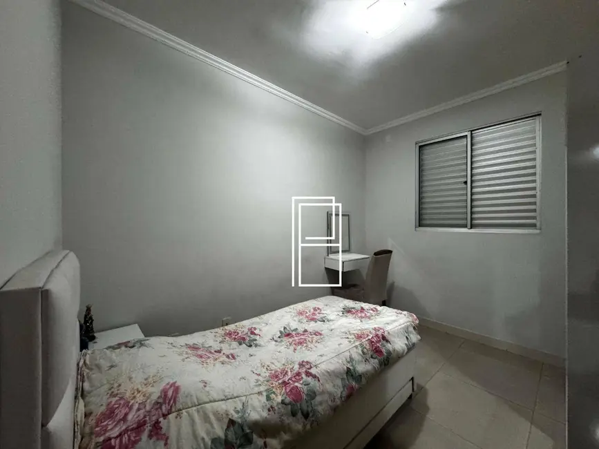 Apartamento com 2 quartos à venda, 50m2 em Ana Lúcia, Sabara - MG - imagem 7 Foto 7 de Apartamento com 2 quartos à venda, 50m2 em Ana Lúcia, Sabara - MG