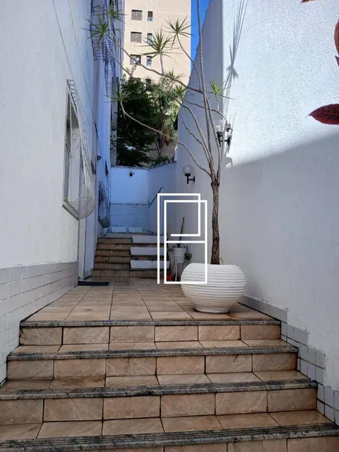 Foto 2 de Apartamento com 4 quartos à venda, 94m2 em Sagrada Família, Belo Horizonte - MG