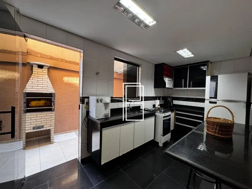 Casa com 3 quartos à venda, 120m2 em Nova Vista, Belo Horizonte - MG - imagem 8 Foto 8 de Casa com 3 quartos à venda, 120m2 em Nova Vista, Belo Horizonte - MG
