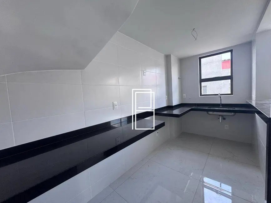 Foto 2 de Cobertura com 3 quartos para alugar, 118m2 em Santa Inês, Belo Horizonte - MG