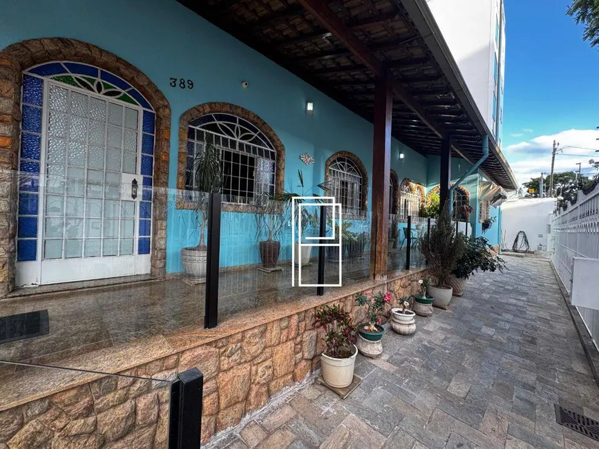 Casa com 5 quartos à venda, 360m2 em Ana Lúcia, Sabara - MG - imagem 1 Foto 1 de Casa com 5 quartos à venda, 360m2 em Ana Lúcia, Sabara - MG