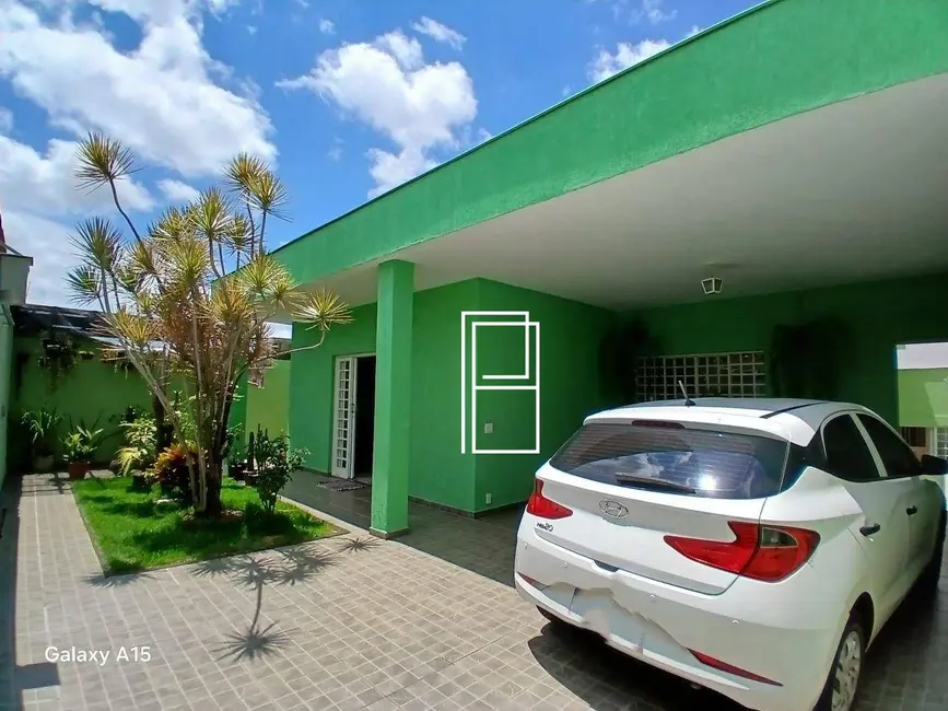 Foto 1 de Casa com 3 quartos à venda, 360m2 em Fernão Dias, Belo Horizonte - MG