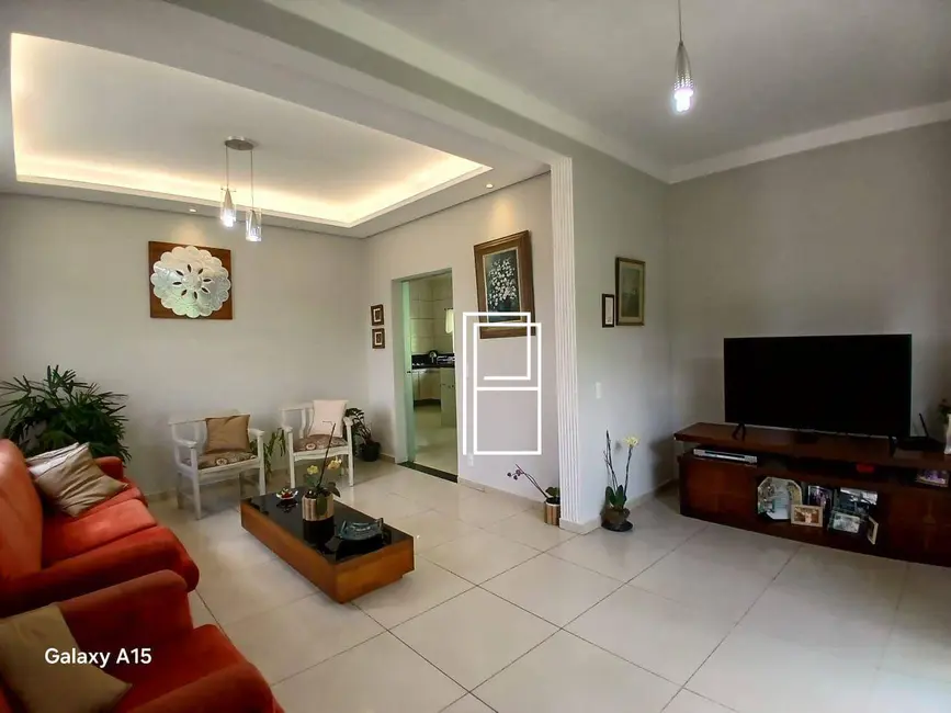 Foto 9 de Casa com 3 quartos à venda, 360m2 em Fernão Dias, Belo Horizonte - MG