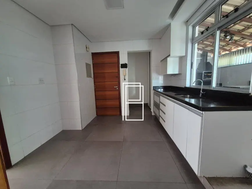 Foto 9 de Apartamento com 3 quartos para alugar, 120m2 em Fernão Dias, Belo Horizonte - MG