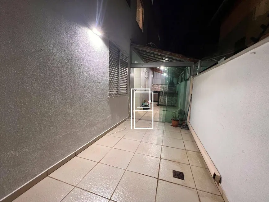 Foto 6 de Apartamento com 3 quartos para alugar, 120m2 em Fernão Dias, Belo Horizonte - MG