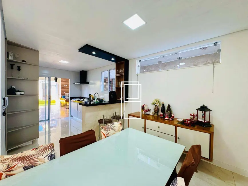 Foto 3 de Casa com 5 quartos à venda, 360m2 em Santa Inês, Belo Horizonte - MG