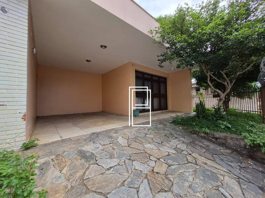 Foto 3 de Casa com 4 quartos à venda, 360m2 em Santa Inês, Belo Horizonte - MG
