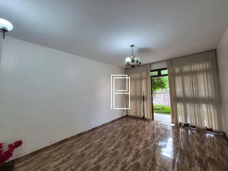 Foto 9 de Casa com 4 quartos à venda, 360m2 em Santa Inês, Belo Horizonte - MG