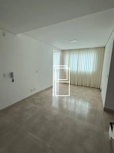 Foto 4 de Cobertura com 4 quartos à venda, 190m2 em Ana Lúcia, Sabara - MG