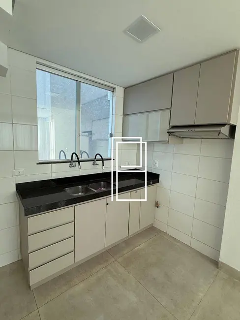 Foto 5 de Cobertura com 4 quartos à venda, 190m2 em Ana Lúcia, Sabara - MG