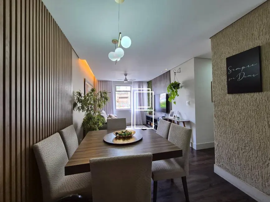 Foto 4 de Apartamento com 3 quartos à venda, 75m2 em Floresta, Belo Horizonte - MG