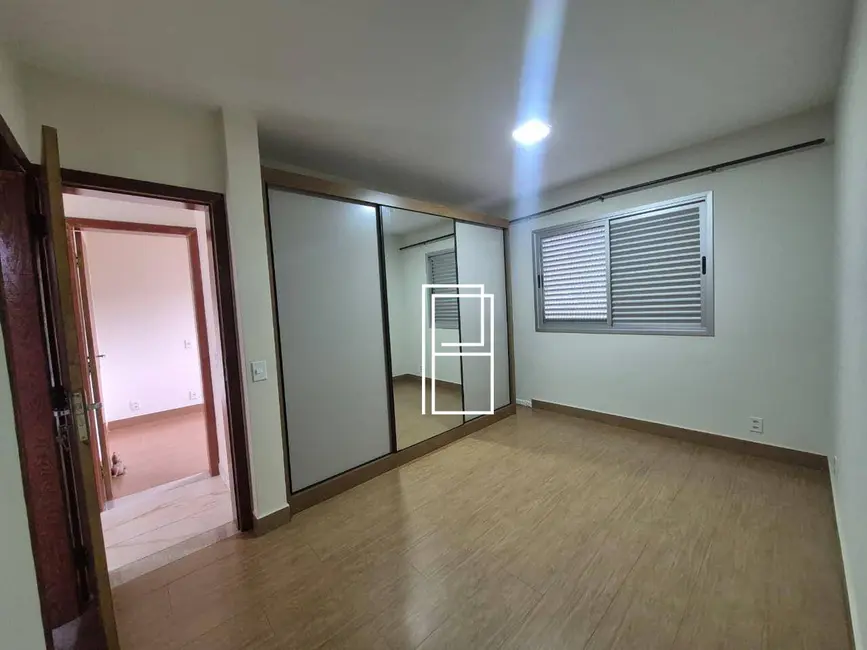 Foto 7 de Apartamento com 2 quartos para alugar, 65m2 em Santa Efigênia, Belo Horizonte - MG