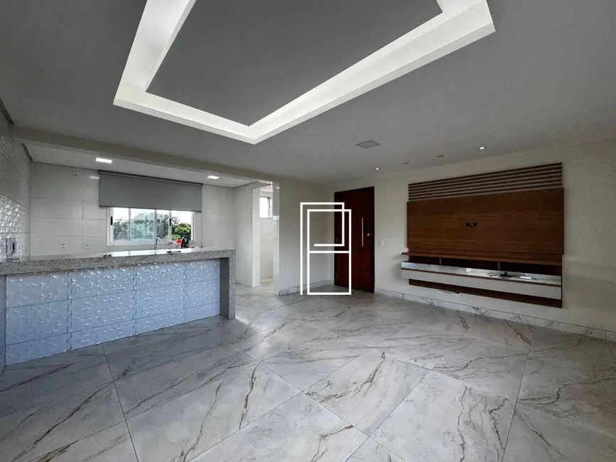 Foto 1 de Apartamento com 2 quartos para alugar, 65m2 em Santa Efigênia, Belo Horizonte - MG