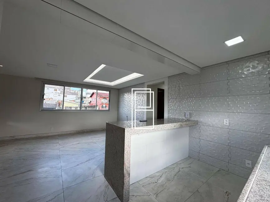 Foto 4 de Apartamento com 2 quartos para alugar, 65m2 em Santa Efigênia, Belo Horizonte - MG