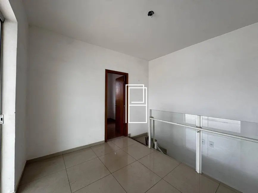 Foto 9 de Cobertura com 4 quartos à venda, 152m2 em Ana Lúcia, Sabara - MG