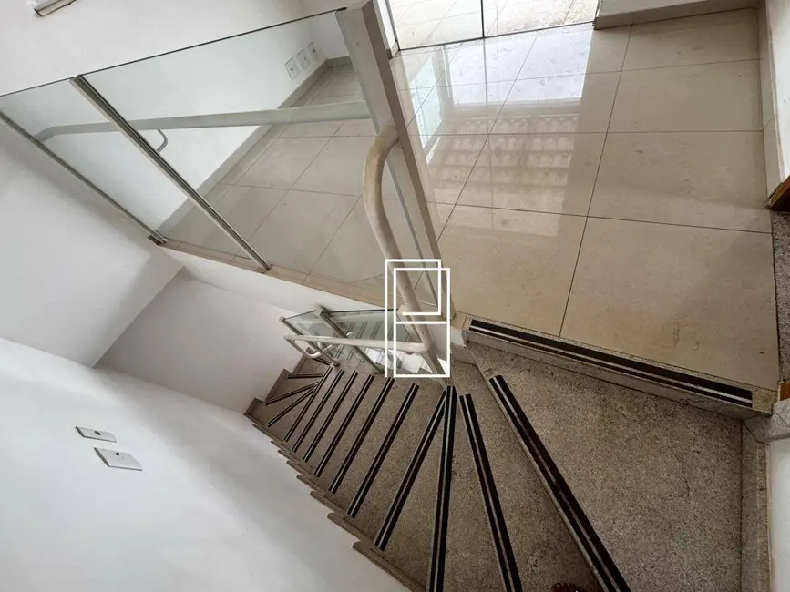 Foto 8 de Cobertura com 4 quartos à venda, 152m2 em Ana Lúcia, Sabara - MG