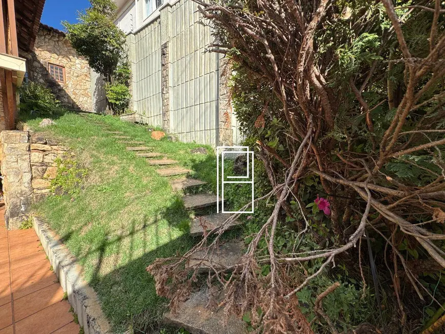 Foto 6 de Casa com 5 quartos à venda, 360m2 em Santa Inês, Belo Horizonte - MG