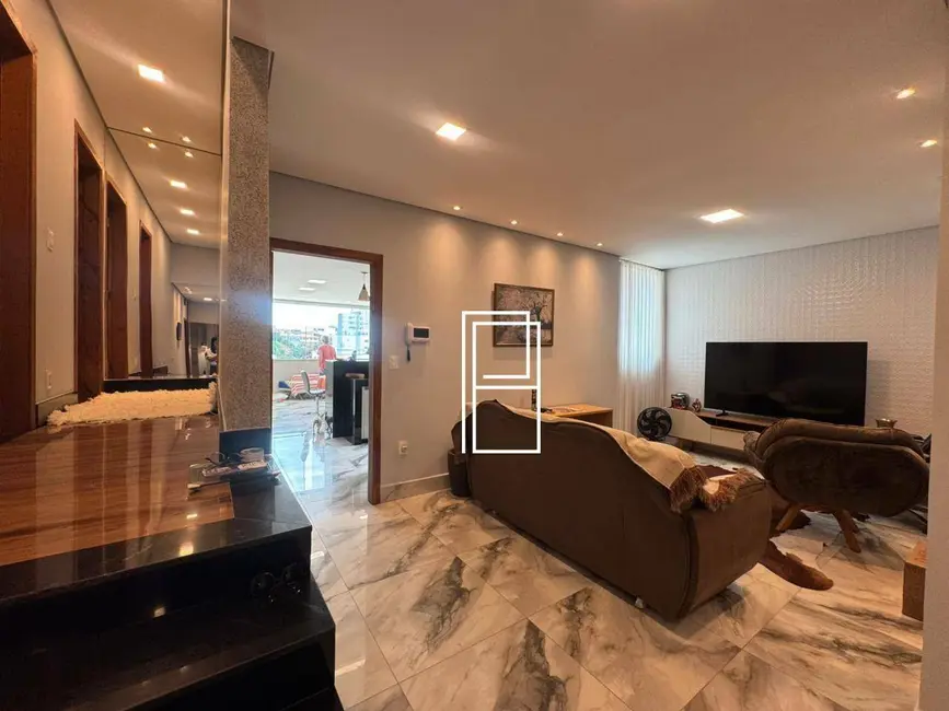 Foto 3 de Casa com 4 quartos à venda, 360m2 em Ana Lúcia, Sabara - MG