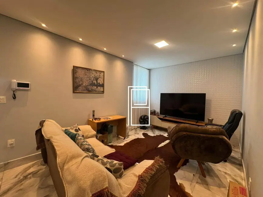 Foto 4 de Casa com 4 quartos à venda, 360m2 em Ana Lúcia, Sabara - MG