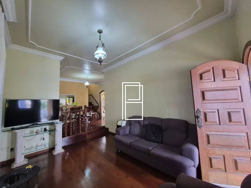 Foto 6 de Casa com 3 quartos à venda, 360m2 em Ana Lúcia, Sabara - MG
