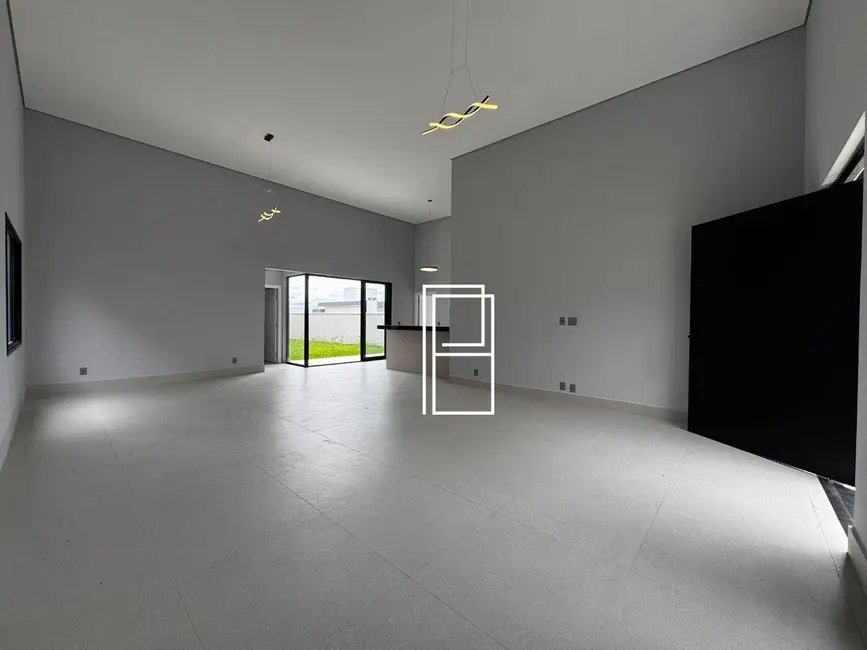 Foto 4 de Casa com 4 quartos à venda, 405m2 em Vespasiano - MG