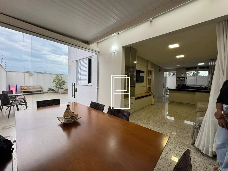 Apartamento com 3 quartos à venda, 150m2 em Santa Inês, Belo Horizonte - MG - imagem 9 Foto 9 de Apartamento com 3 quartos à venda, 150m2 em Santa Inês, Belo Horizonte - MG