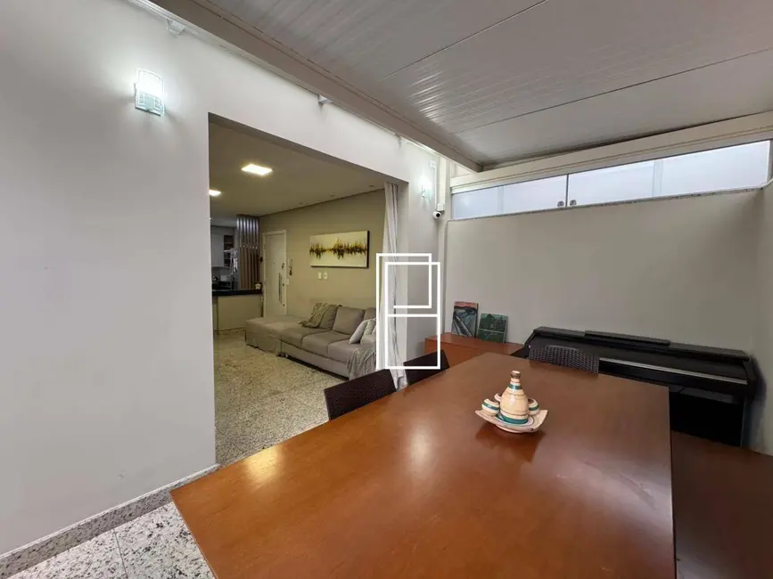 Apartamento com 3 quartos à venda, 150m2 em Santa Inês, Belo Horizonte - MG - imagem 8 Foto 8 de Apartamento com 3 quartos à venda, 150m2 em Santa Inês, Belo Horizonte - MG