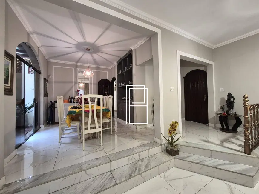 Casa com 4 quartos à venda, 250m2 em Santa Inês, Belo Horizonte - MG - imagem 6 Foto 6 de Casa com 4 quartos à venda, 250m2 em Santa Inês, Belo Horizonte - MG