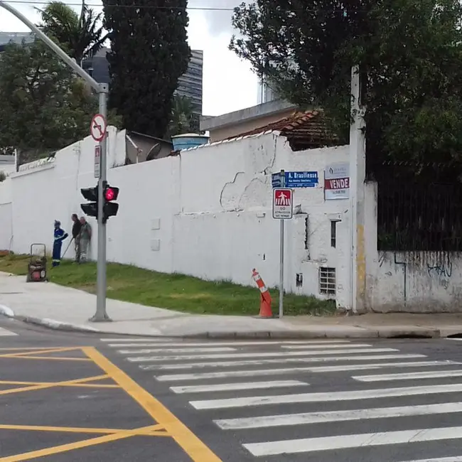 Terreno / Lote à venda, 310m2 em São Paulo - SP - imagem 5 Foto 5 de Terreno / Lote à venda, 310m2 em São Paulo - SP