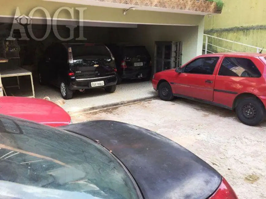 Foto 2 de Casa com 5 quartos à venda, 331m2 em Chácara Monte Alegre, São Paulo - SP