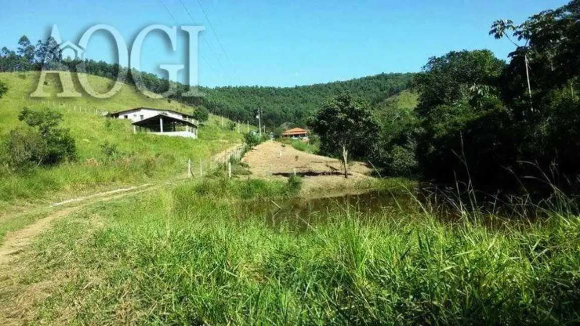 Foto 6 de Chácara com 6 quartos à venda, 144000m2 em Centro, Igarata - SP