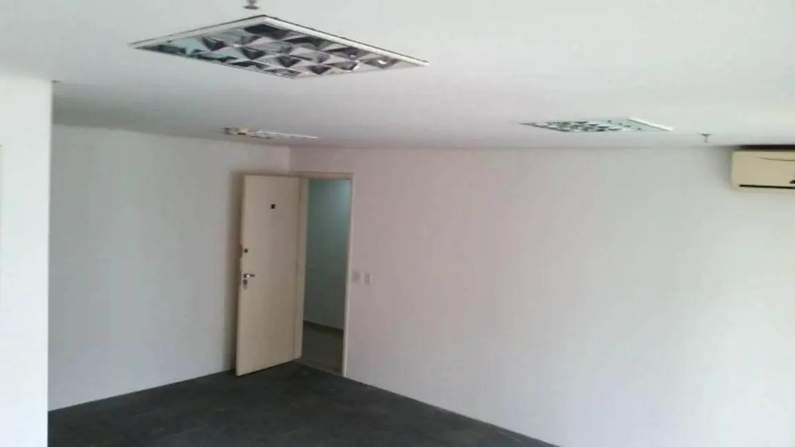Sala Comercial à venda, 42m2 em Brooklin Paulista, São Paulo - SP - imagem 3 Foto 3 de Sala Comercial à venda, 42m2 em Brooklin Paulista, São Paulo - SP
