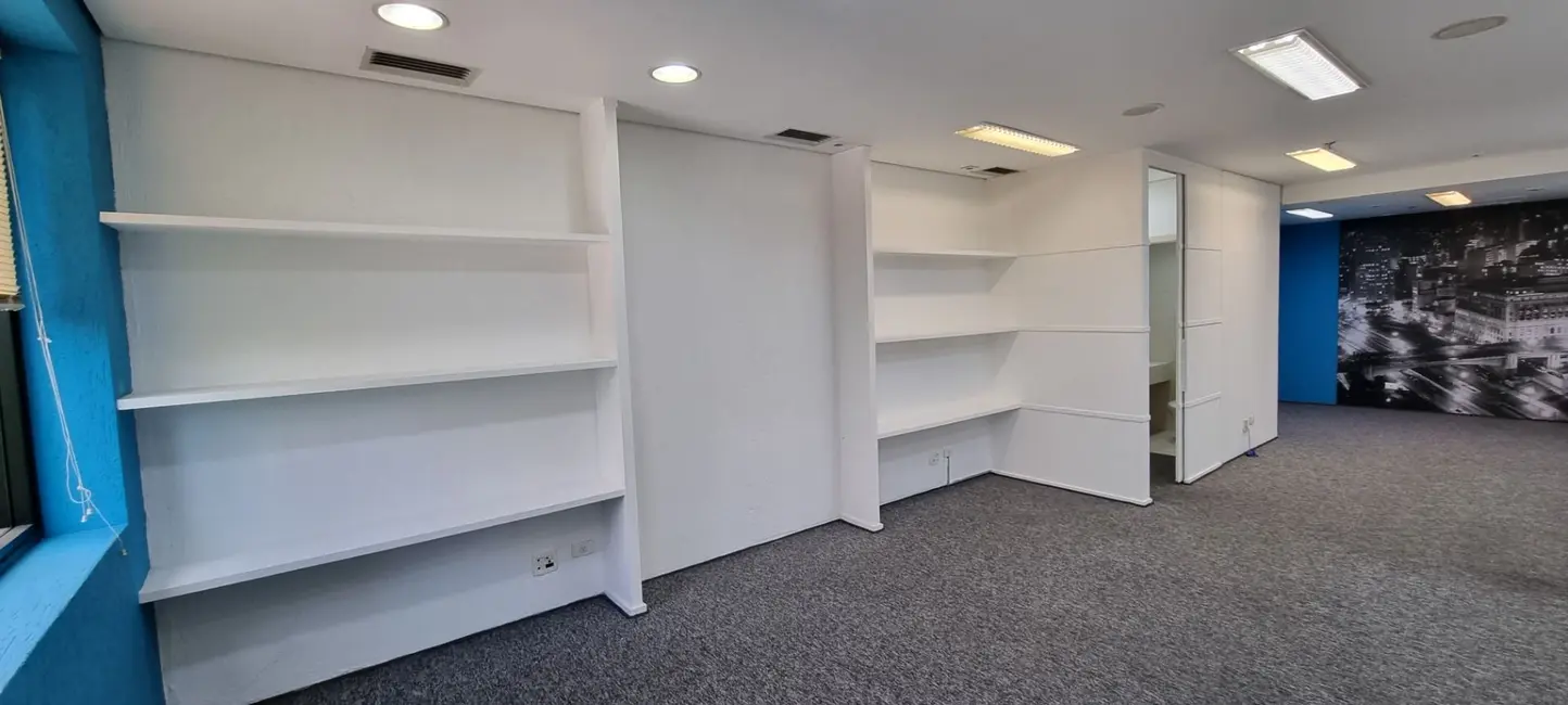 Sala Comercial para alugar, 54m2 em Cidade Monções, São Paulo - SP - imagem 9 Foto 9 de Sala Comercial para alugar, 54m2 em Cidade Monções, São Paulo - SP