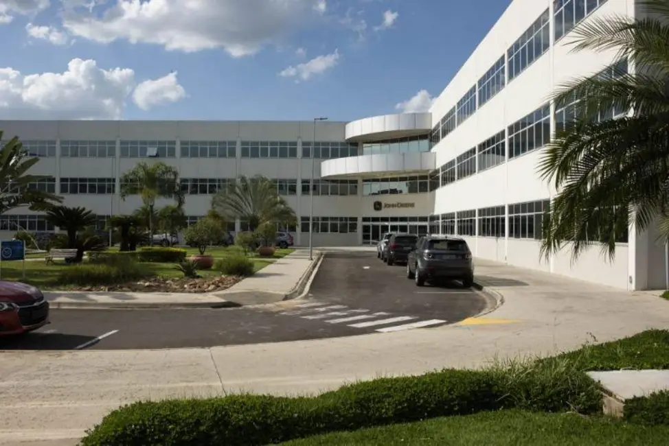 Foto 8 de Sala Comercial para alugar, 2435m2 em Helvétia Country, Indaiatuba - SP