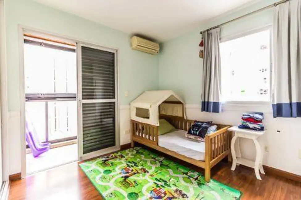 Foto 8 de Apartamento com 4 quartos à venda, 200m2 em Vila Pompéia, São Paulo - SP